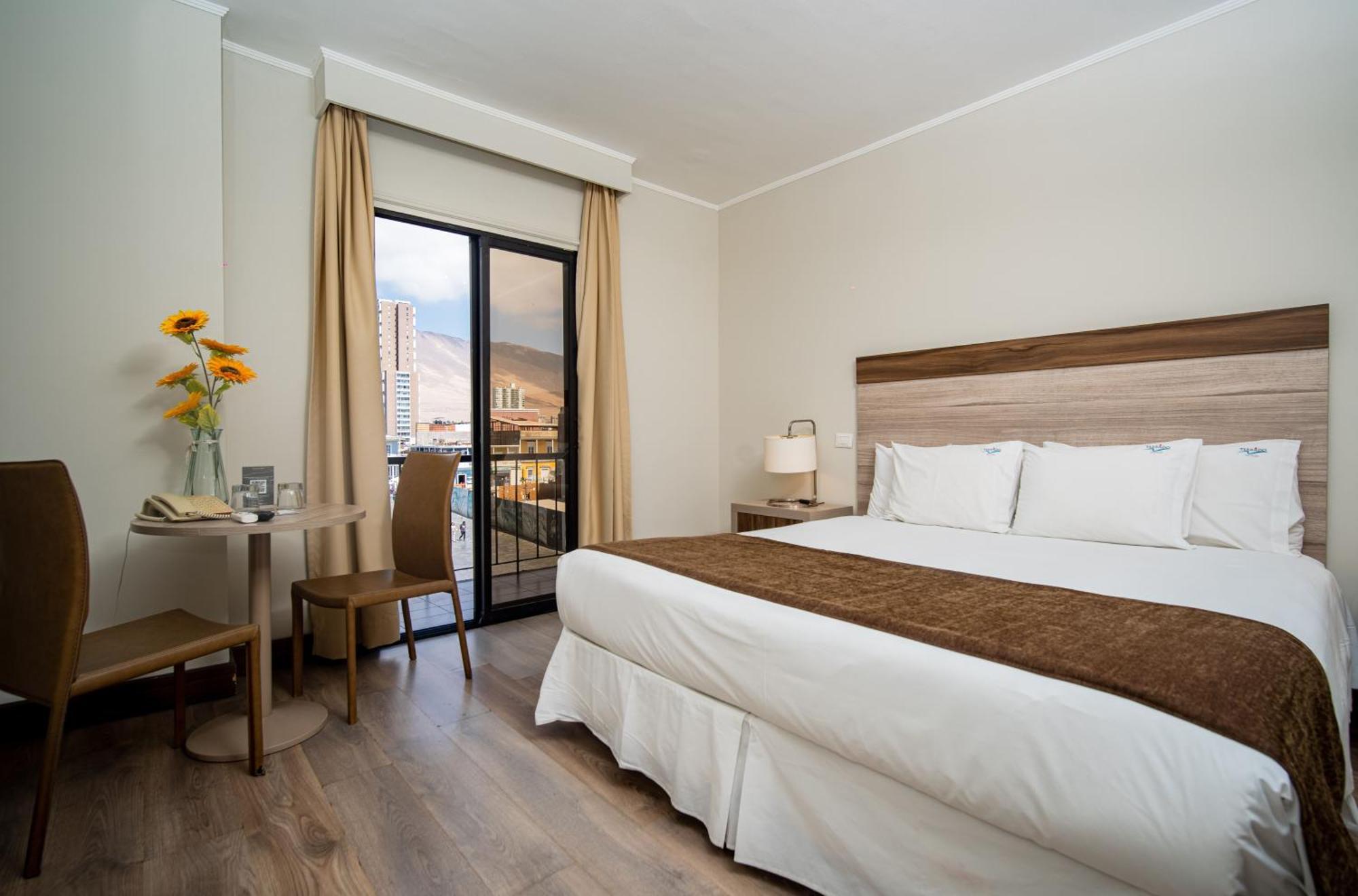 Terrado Arturo Prat Hotel Iquique