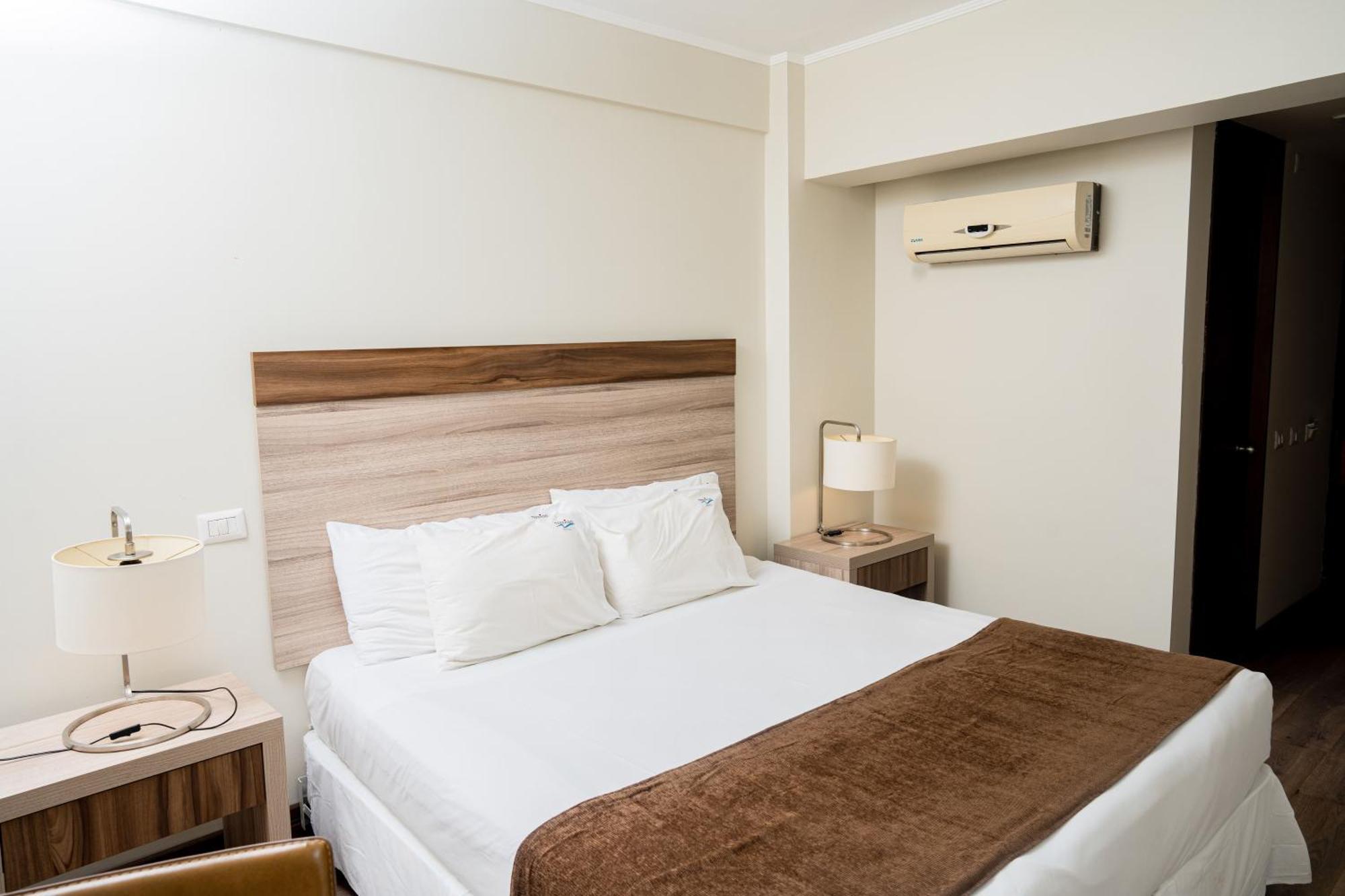 Terrado Arturo Prat Hotel